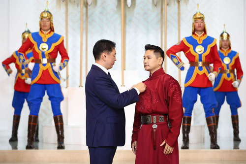 ubpress/image/2025/10/29/07o1297bti0rksm9/Кино